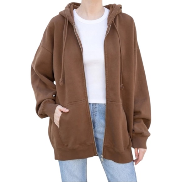 BRANDY MELVILLE Christy Oversized Full Zip Hoodie in Brown. One Size - Picture 2 of 11
